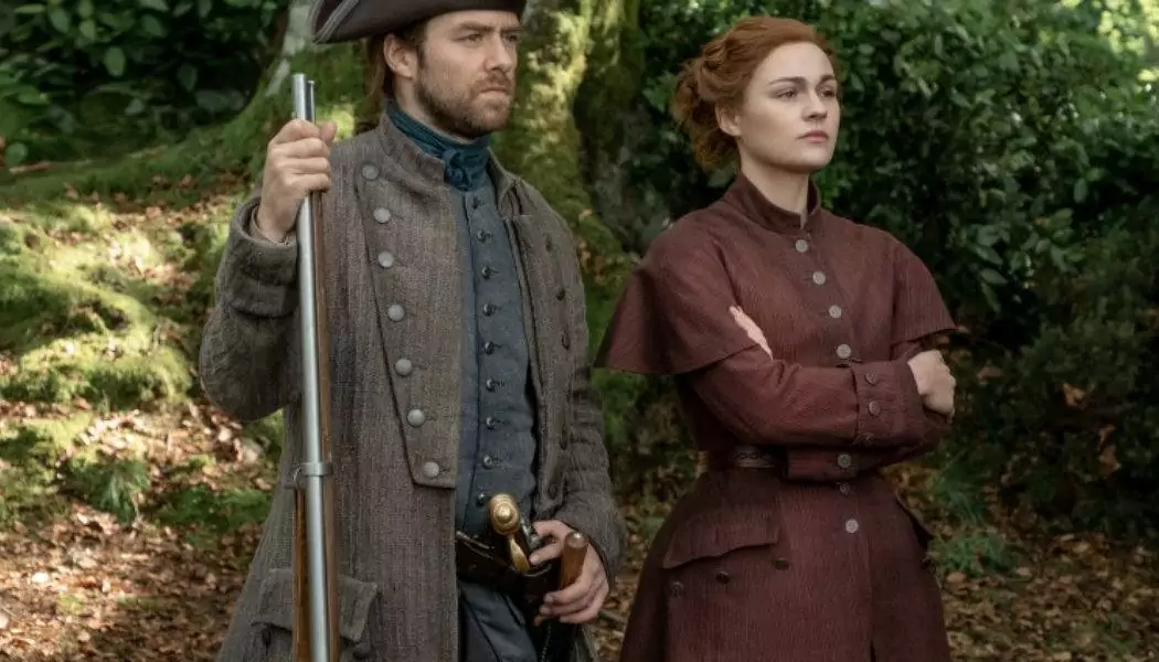 Roger e Bree co episódio 5x10 de Outlander