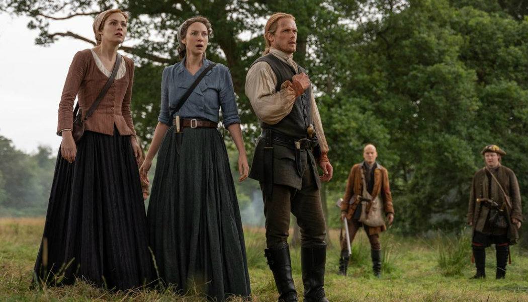 Jamie, Claire e Bree no episódio 5x07 de Outlander