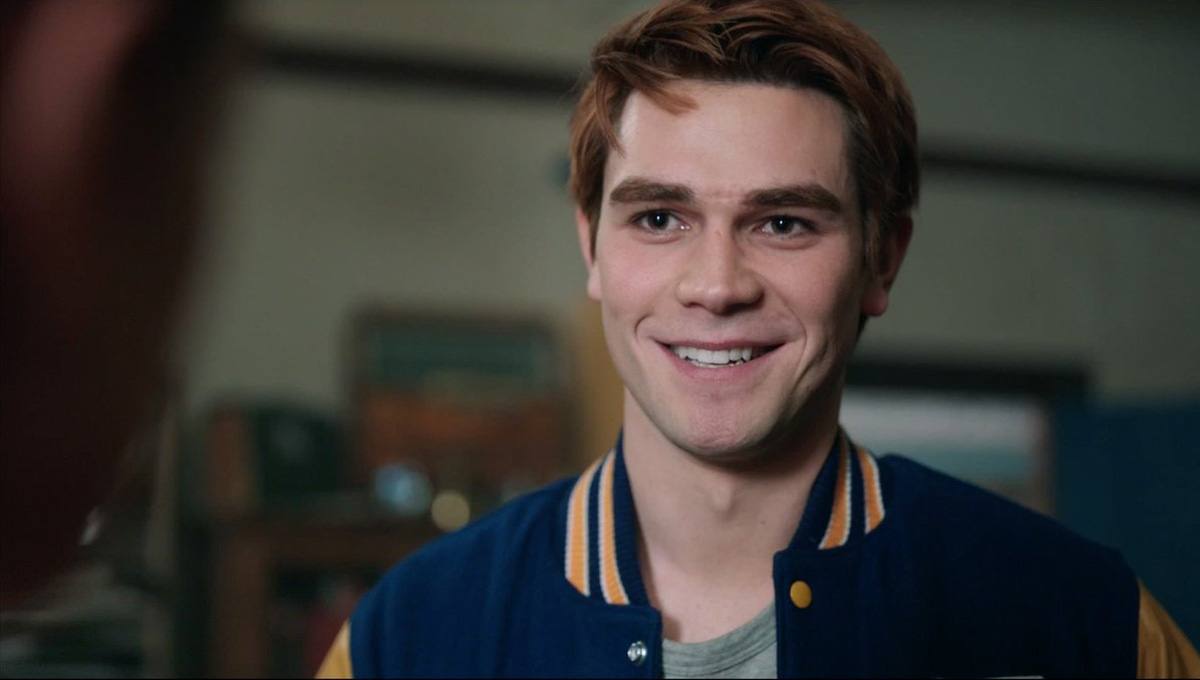 Riverdale estrela irreconhecível