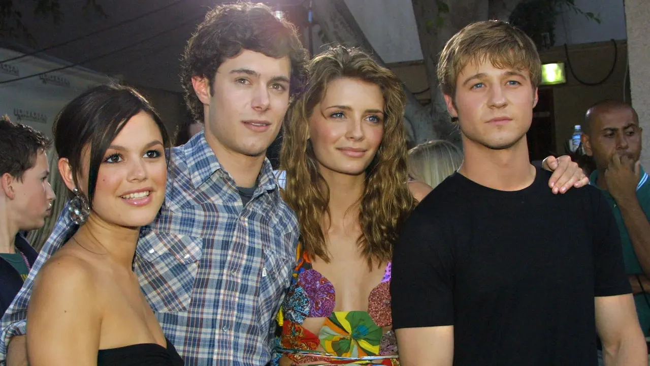 elenco the oc